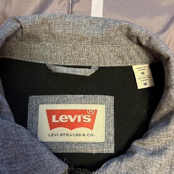 Levi’s Jacket - Picture 2 of 6
